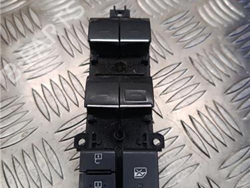 Used Left front window switch TOYOTA COROLLA Hatchback (_E21_, _EA1_, _EH1_) 1.8 Hybrid (ZWE211, ZWE219) (122 hp) 30739834