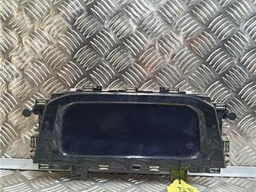 Used Radio VW GOLF VIII (CD1, DA1) 2.0 TDI (150 hp) 29963520