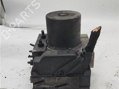 Used ABS pump MERCEDES-BENZ VITO / MIXTO Van (W639) 109 CDI (639.601, 639.603, 639.605) (95 hp) 23187826