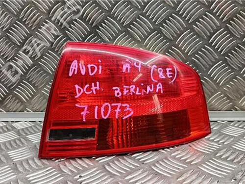 right-taillight-audi-a4-b7-8ec-2004-2005-2006-2007-2008-2009-32100756 main image