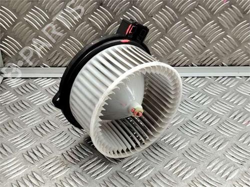 Used Heater blower motor Heater blower motor MAZDA CX-5 (KF) 2.0 (165 hp) 40518219 40518219