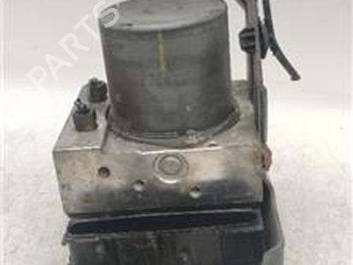 Used ABS pump RENAULT MEGANE II (BM0/1_, CM0/1_) 1.9 dCi (131 hp) 18383659