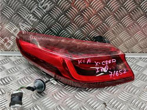Venstre baglygte Venstre baglygte KIA XCEED (CD) 1.6 CRDi 136 Eco-Dynamics+ (136 hp) 33948941 33948941