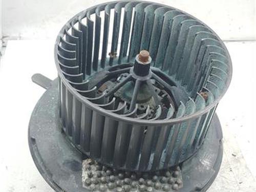 Heater blower motor VW GOLF VI (5K1) 1.6 TDI | BP26876227M62 