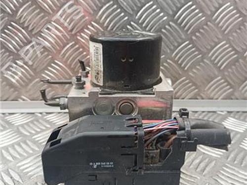 Used ABS pump ABS pump MERCEDES-BENZ C-CLASS (W204) C 200 CDI (204.001) (136 hp) 33297462 33297462