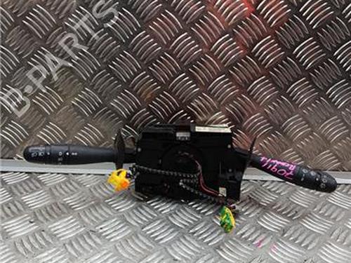 switch-renault-clio-ii-bb_-cb_-1998-1999-2000-2001-2002-2003-2004-2005-2006-2007-2008-2009-2010-2011-2012-2013-2014-2015-2016-31693014 main image