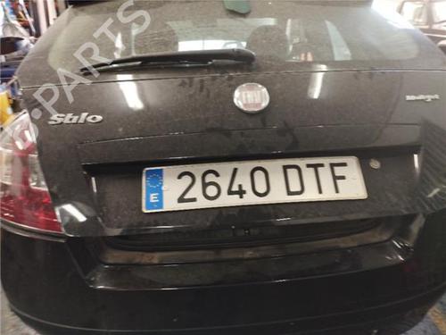 Brugte FIAT STILO (192_) 1.9 D Multijet (120 hp) 4240795