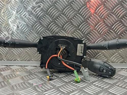 switch-peugeot-407-6d_-2004-2005-2006-2007-2008-2009-2010-2011-31935066 main image