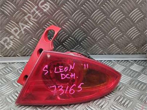 right-taillight-seat-leon-1p1-2005-2006-2007-2008-2009-2010-2011-2012-2013-40274397 main image