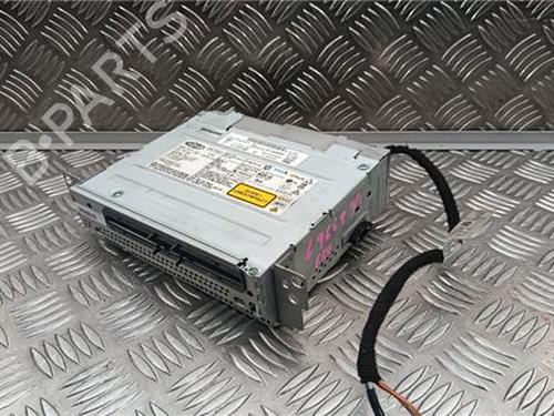Autoradio für BMW 1 (F20) 118 d (150 hp) 32308476