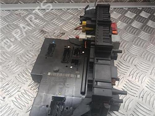 Used Fuse box MERCEDES-BENZ E-CLASS (W212) E 200 CDI / BlueTEC (212.005, 212.006) (136 hp) 32178607