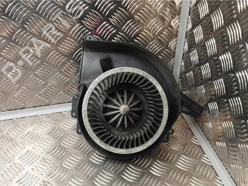 Heater blower motor SEAT IBIZA IV (6J5, 6P1) 1.6 TDI | BP30047768M62
