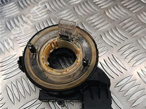 Used Squib airbag SKODA OCTAVIA II (1Z3) 1.9 TDI (105 hp) 32005300