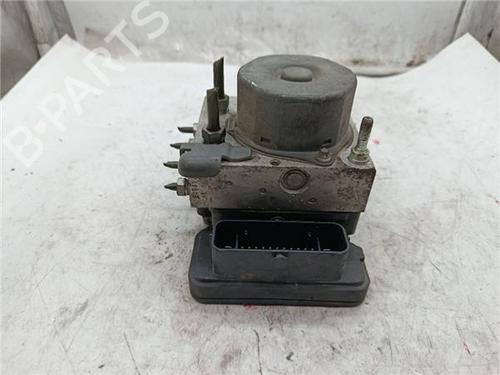 ABS Bremseaggregat TOYOTA AURIS (_E15_) 1.4 D-4D (NDE150_, NDE150R) (90 hp) 29468624
