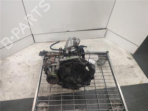 Getriebe für SEAT LEON (1M1) 1.6 16 V (105 hp) 19338216