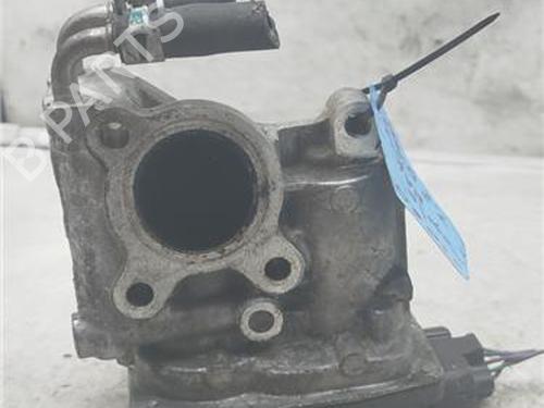 Used Throttle body TOYOTA RAV 4 III (_A3_) 2.2 D (ALA35_) (150 hp) 21583410