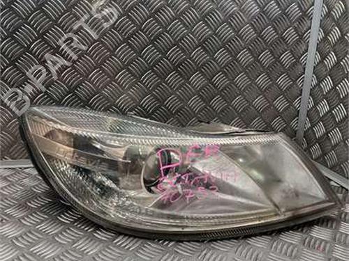 right-headlight-skoda-octavia-ii-1z3-2004-2005-2006-2007-2008-2009-2010-2011-2012-2013-36545394 main image