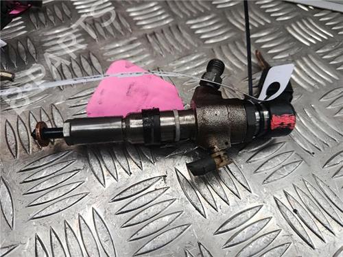 Used Injector FORD FIESTA V (JH_, JD_) 1.4 TDCi (68 hp) 30652917
