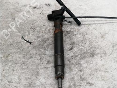 Used Injector MERCEDES-BENZ SPRINTER 5-t Van (B906) 516 CDI (906.653, 906.655, 906.657) (163 hp) 24157525