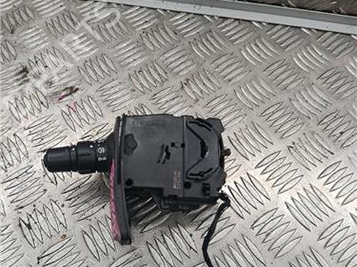 Used Switch RENAULT MODUS / GRAND MODUS (F/JP0_) 1.5 dCi (FP0D, JP0D) (82 hp) 32178646