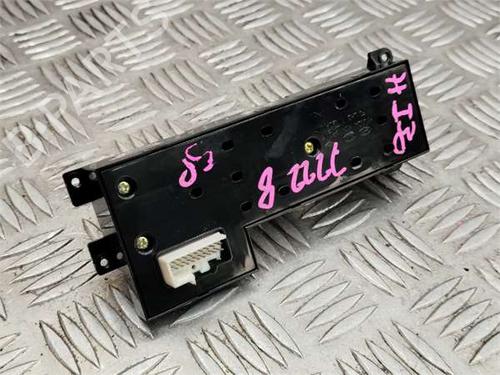 Left front window switch HYUNDAI i30 (FD) 1.6 | BP38608758I27 - Image 2
