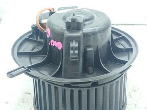 Heater blower motor VW GOLF VI (5K1) 1.6 TDI | BP26876227M62 