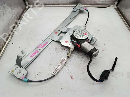 Używane Mechanizm podnoszenia szyby przedniej lewej Mechanizm podnoszenia szyby przedniej lewej FIAT DOBLO MPV (119_, 223_) 1.9 JTD (105 hp) 37455738 37455738