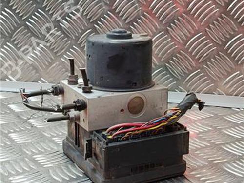 Used ABS pump MINI MINI (R50, R53) One (90 hp) 30189047