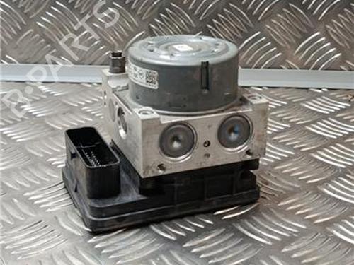 Used ABS pump DACIA DOKKER Box Body/MPV 1.5 dCi 75 / Blue dCi 75 (FEJW, FEAH) (75 hp) 30139503