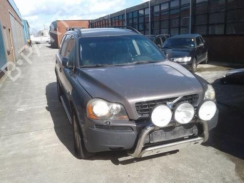 Used Front bumper VOLVO XC90 I (275) D5 AWD (185 hp) 18633758