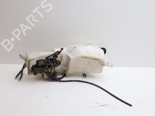 Used Windscreen washer tank Windscreen washer tank VOLVO V90 II Estate (235) T5 (254 hp) 33656208 33656208