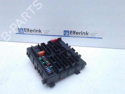 Used Fuse box Fuse box SAAB 9-3 Estate (E50) 1.8 i (122 hp) 18633326 18633326