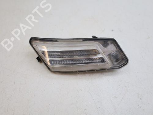 Farol diurno esquerdo Farol diurno esquerdo VOLVO XC60 I SUV (156) D3 / D4 (163 hp) 26526688 26526688