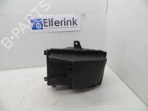 Used Air filter box Air filter box VOLVO V70 II (285) D5 (163 hp) 18616261 18616261