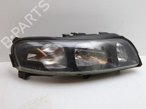 Used Right headlight Right headlight VOLVO S60 I (384) 2.4 T AWD (200 hp) 33607186 33607186