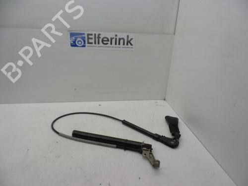 Used Seat buckle OPEL CORSA B (S93) 1.0 i 12V (F08, F68, M68) (54 hp) 18624922