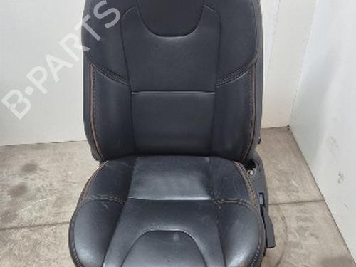 Stol venstre foran VOLVO V40 Cross Country (526) D2 (114 hp) 32228957