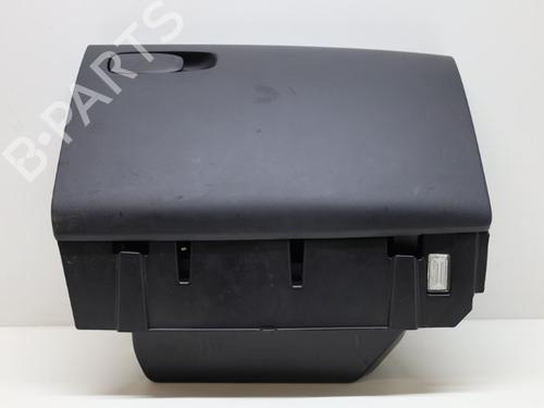Used Glove box Glove box VOLVO V40 Hatchback (525) D2 (114 hp) 33607093 33607093