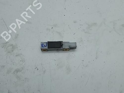 Used Electronic module VOLVO V70 II (285) D5 (185 hp) 18607913