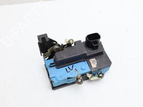 Used Front left lock Front left lock VOLVO V70 II (285) D5 (185 hp) 32405435 32405435