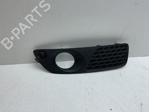 Used Grille Grille VOLVO V70 III (135) 2.0 D (136 hp) 40264038 40264038