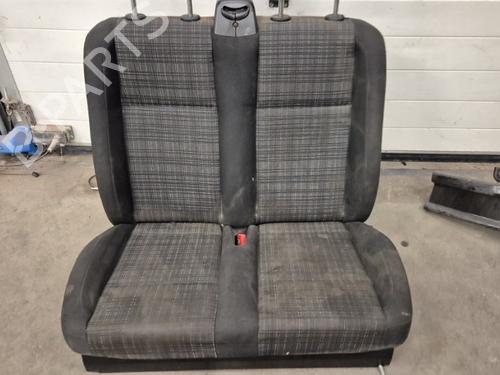 Used Right front seat MERCEDES-BENZ VITO Van (W447) 111 CDI (447.601, 447.603, 447.605) (114 hp) 22436385
