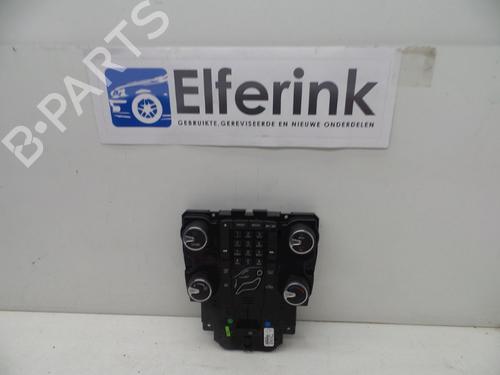 radio-volvo-v40-hatchback-525-d2-31288108-2012-2013-2014-2015-2016-2017-2018-2019-18616119 main image