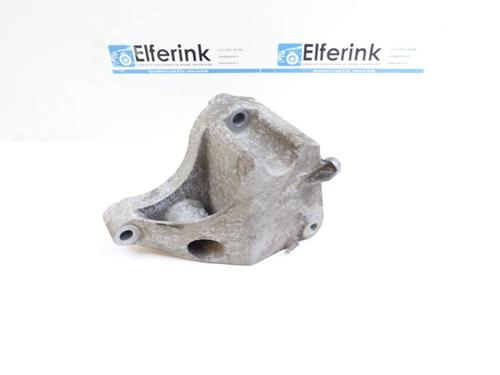 Used Engine mount Engine mount SAAB 9-3 Estate (E50) 1.9 TiD (150 hp) 18608200 18608200