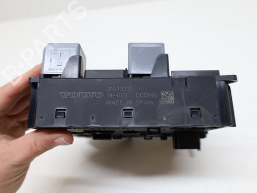 Fuse box VOLVO XC90 II (256) T5 AWD | BP39512766E1 - Image 3