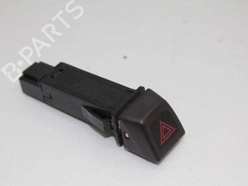 Used Warning switch Warning switch VOLVO V50 (545) 2.0 D (136 hp) 18612685 18612685