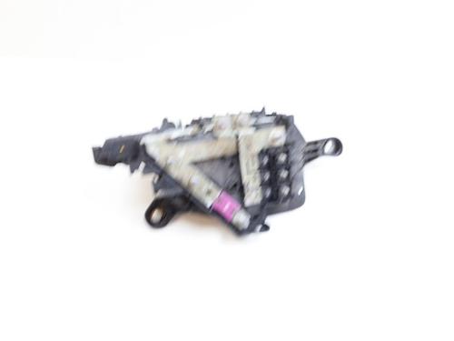 Used Fuse box Fuse box MERCEDES-BENZ C-CLASS (W205) C 180 (205.040, 205.140) (156 hp) 31956717 31956717