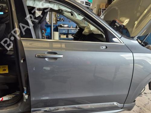 Used Right front door Right front door 39512739 39512739