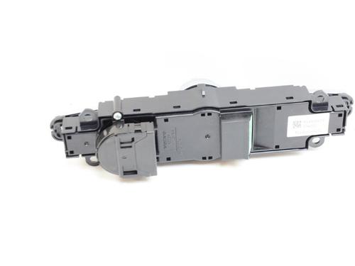 Switch VOLVO XC40 (536) Recharge | BP32178054I30 - Image 2