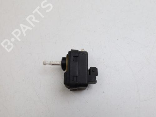 Headlight adjuster motor VOLVO V70 II (285) 2.4 | BP31259588E19